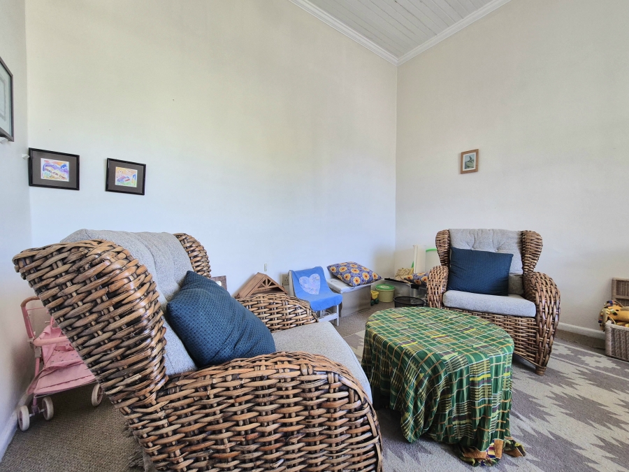 3 Bedroom Property for Sale in Wynberg Upper Western Cape